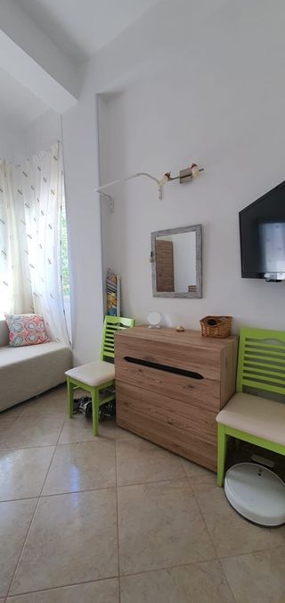 Photo 234857986