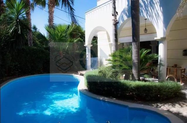 Sale, Villa, 350m² Athens - South, Alimos | 12659498 | Spitogatos