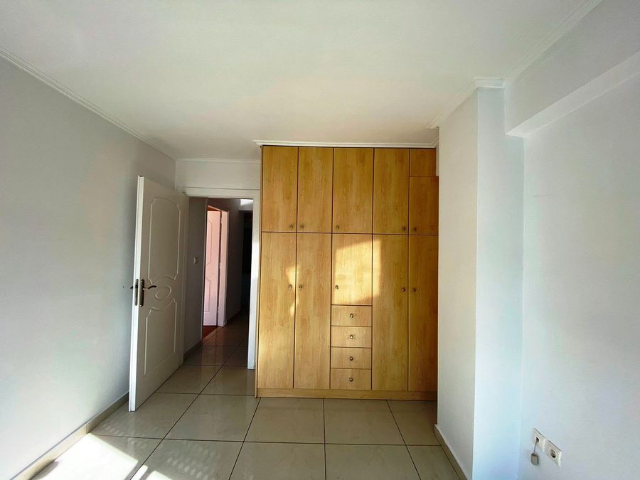 Photo 243502813