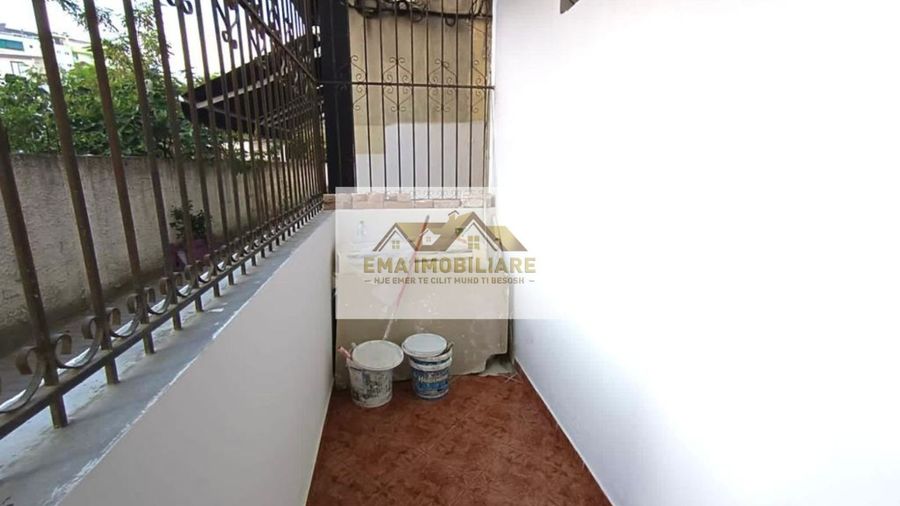 Photo 246377395
