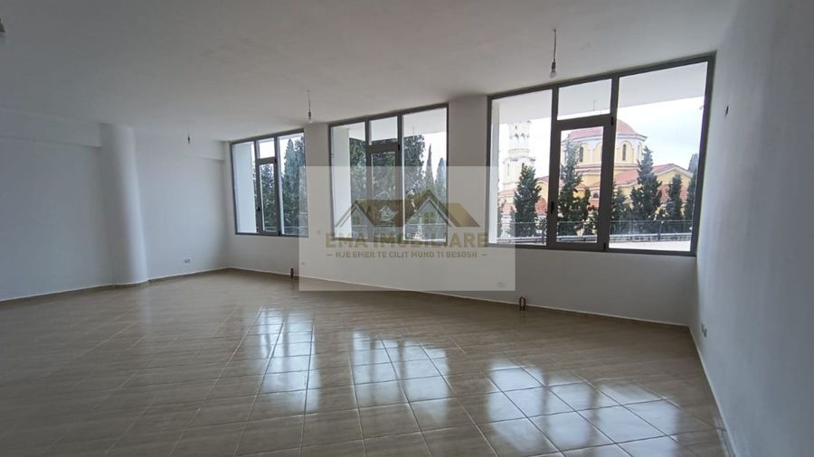 Photo 247312387