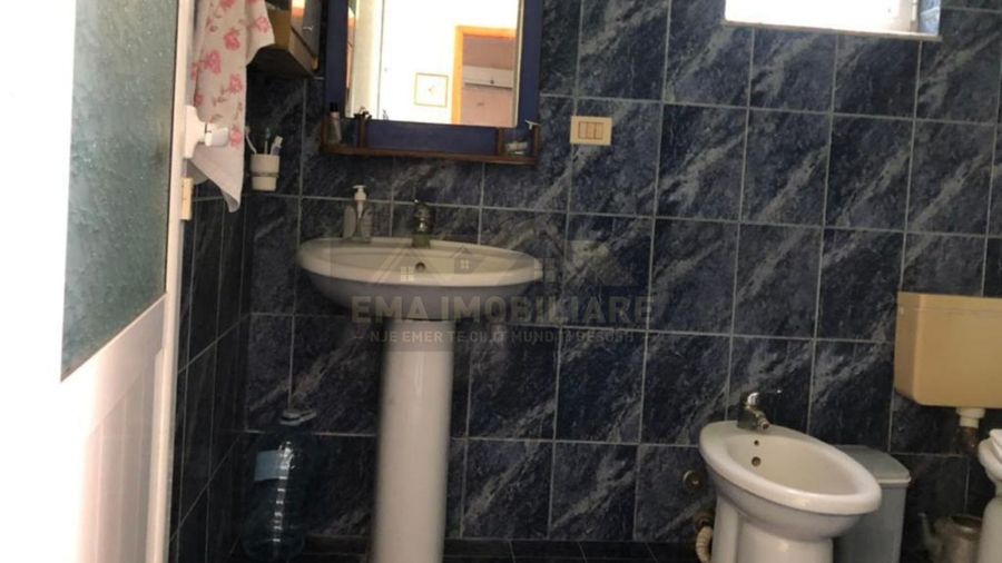 Photo 247444942