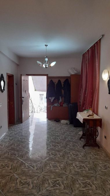 Photo 247630684