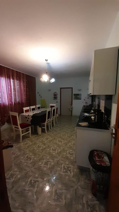 Photo 247630690