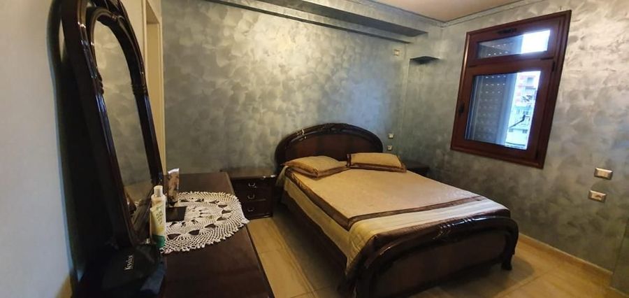 Photo 247884088