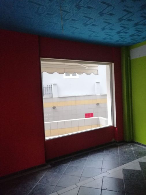 Photo 251093464