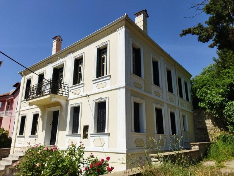 Detached House for sale, 290sqm, 380,000€ Center Spiti24