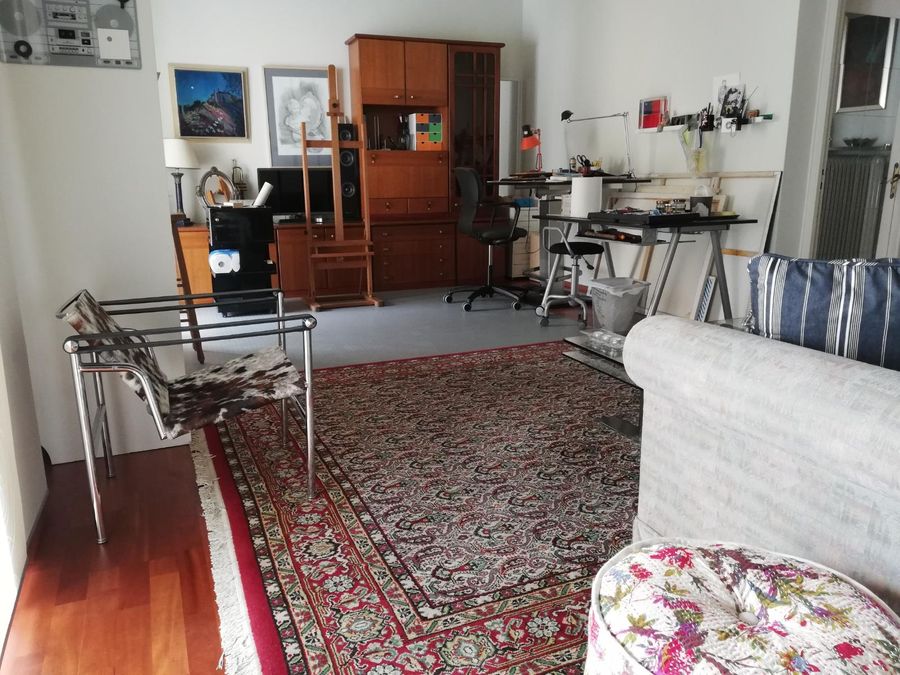 Photo 255361426