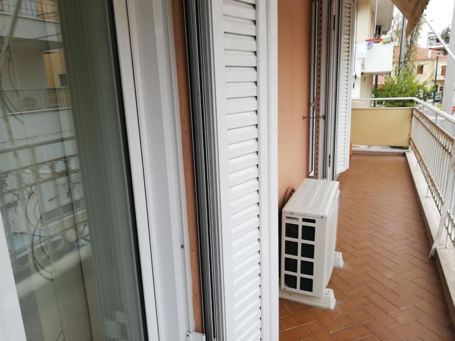 Photo 255361429