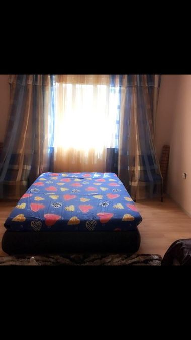 Foto 258153715