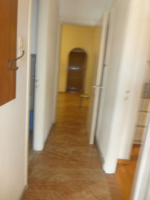Photo 265363780