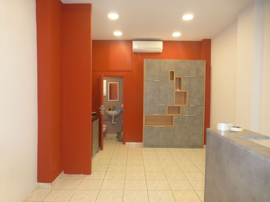 Photo 267023863