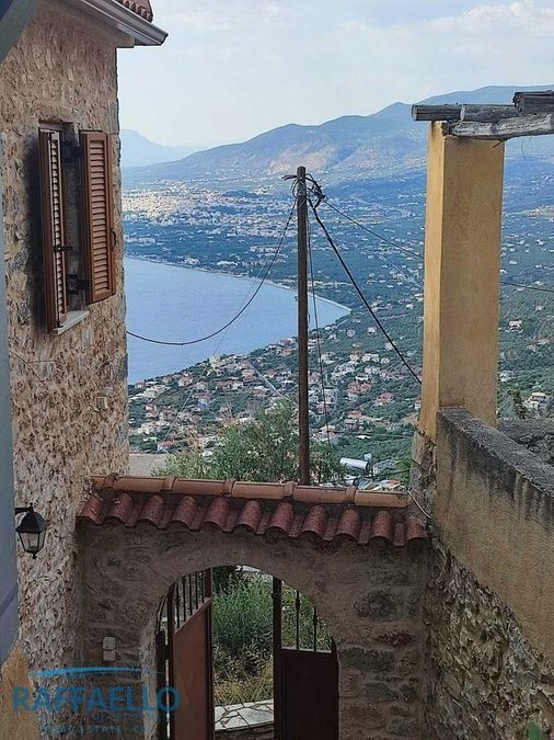 Sale, 120m² Kalamata, Ano Verga 14642831 Spitogatos