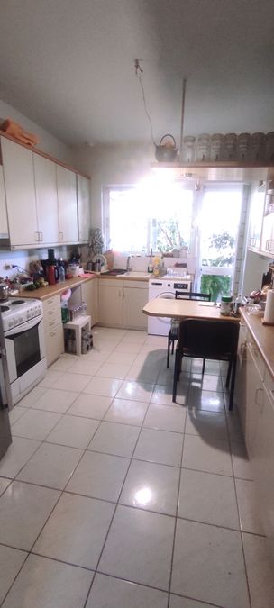 صورة فوتوغرافية 273110809