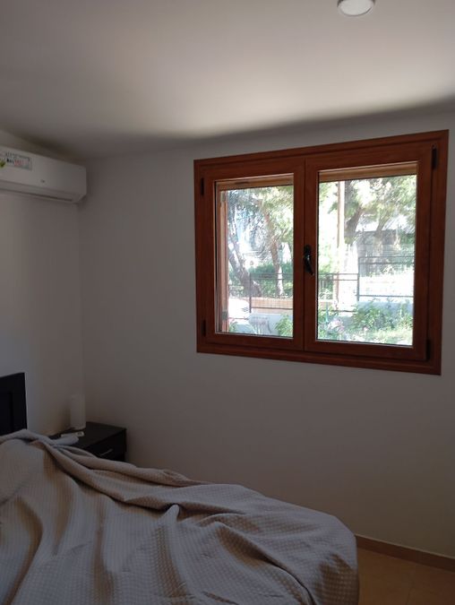 Photo 283236979