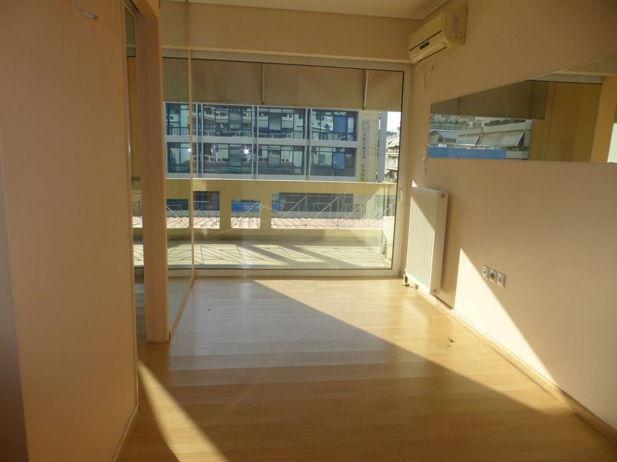 Photo 283722127