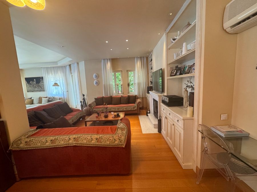 Photo 287927341