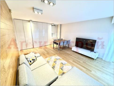 Снимка 290031817