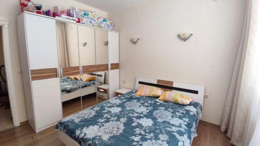 Снимка 292557952