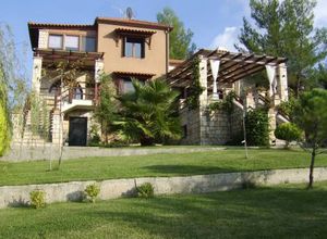 Μεζονέτα προς πώληση Κασσανδρηνό (Κασσάνδρα) 200 τ.μ. 3 Υπνοδωμάτια