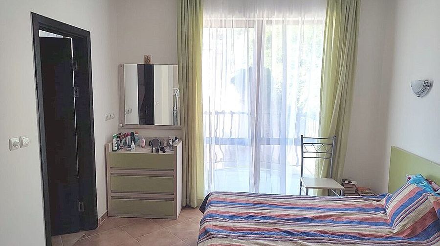 Снимка 292745437