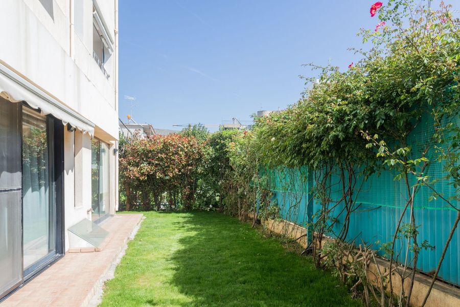 House Glyfada - center