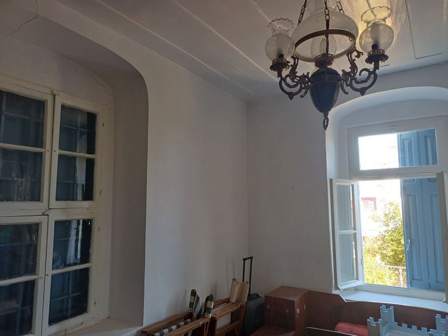 Photo 296224063