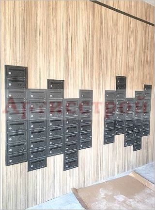 Photo 296382202