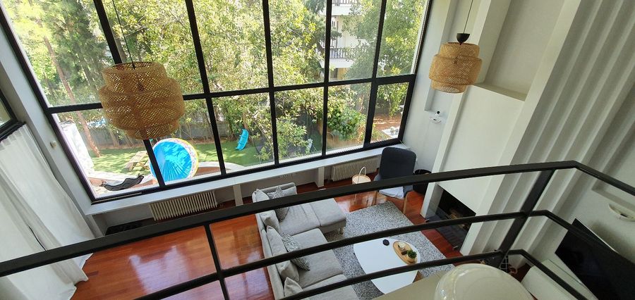 Photo 297705592