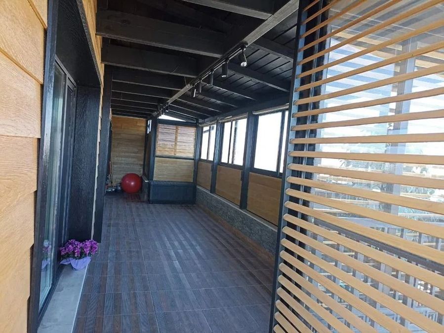 Снимка 298157971