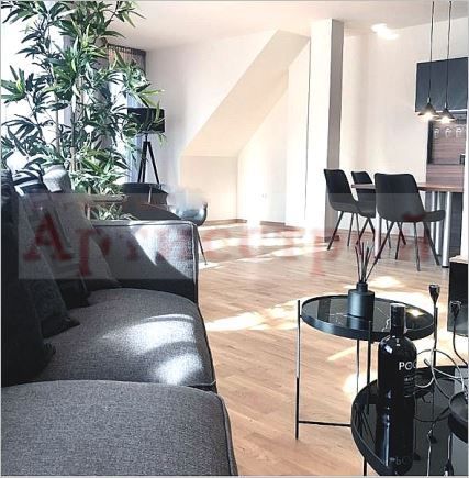 Снимка 300271306