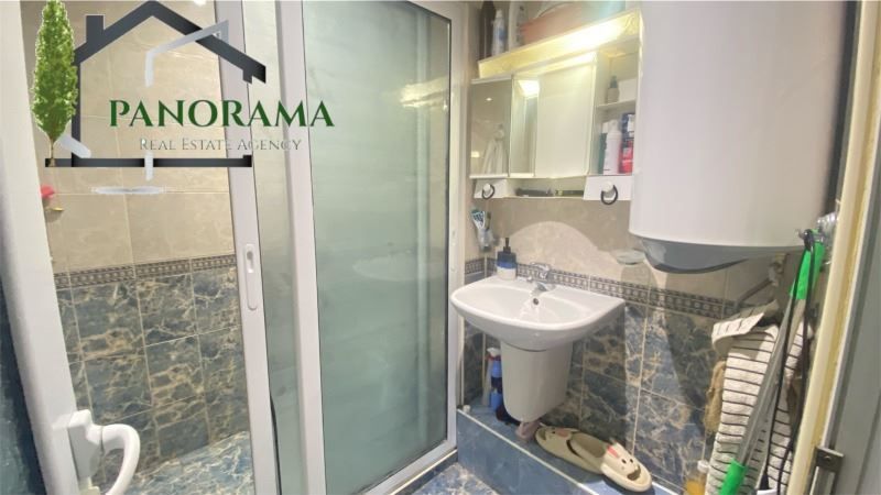 Снимка 300983938