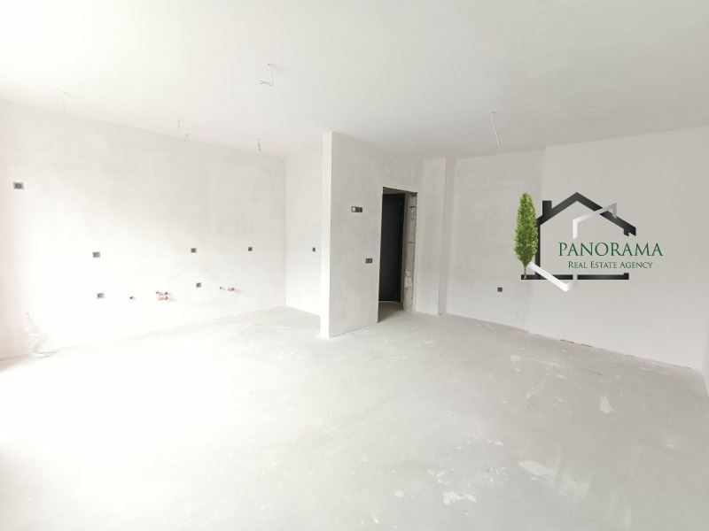 Снимка 303744016