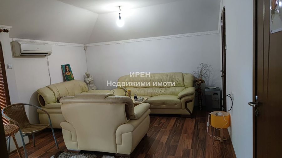 Снимка 305345515
