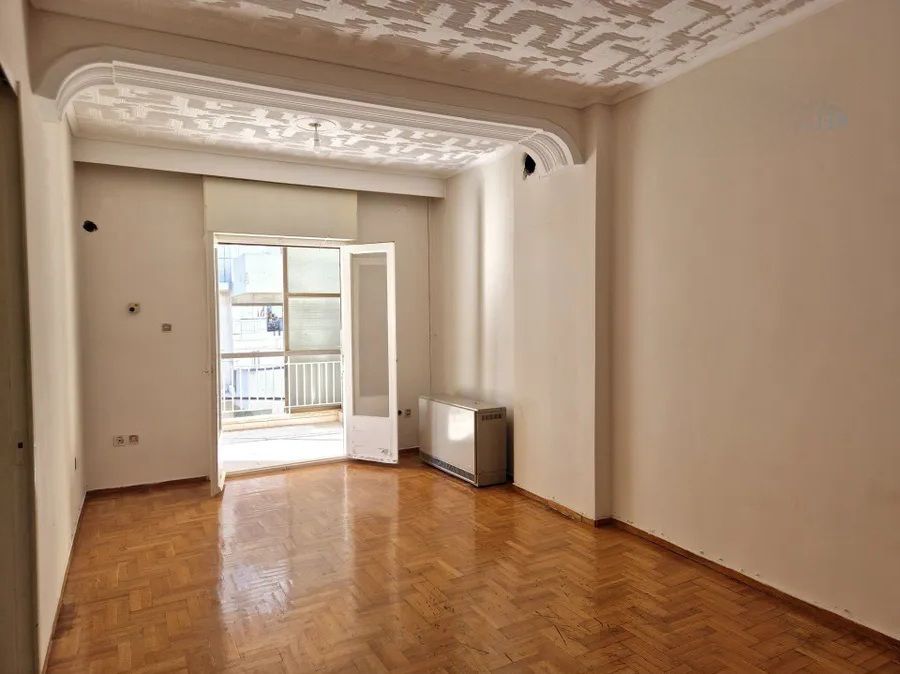 Снимка 307617796