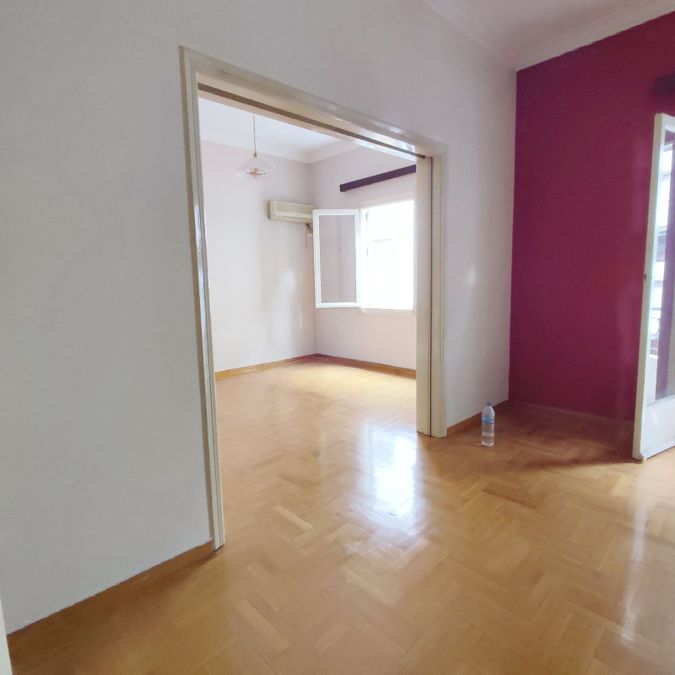 Снимка 307720117