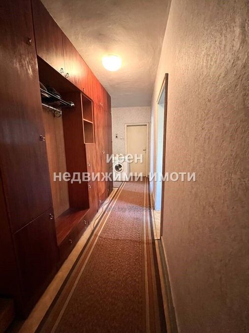 Снимка 307830085