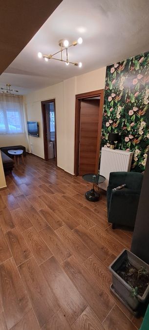 Photo 308821165