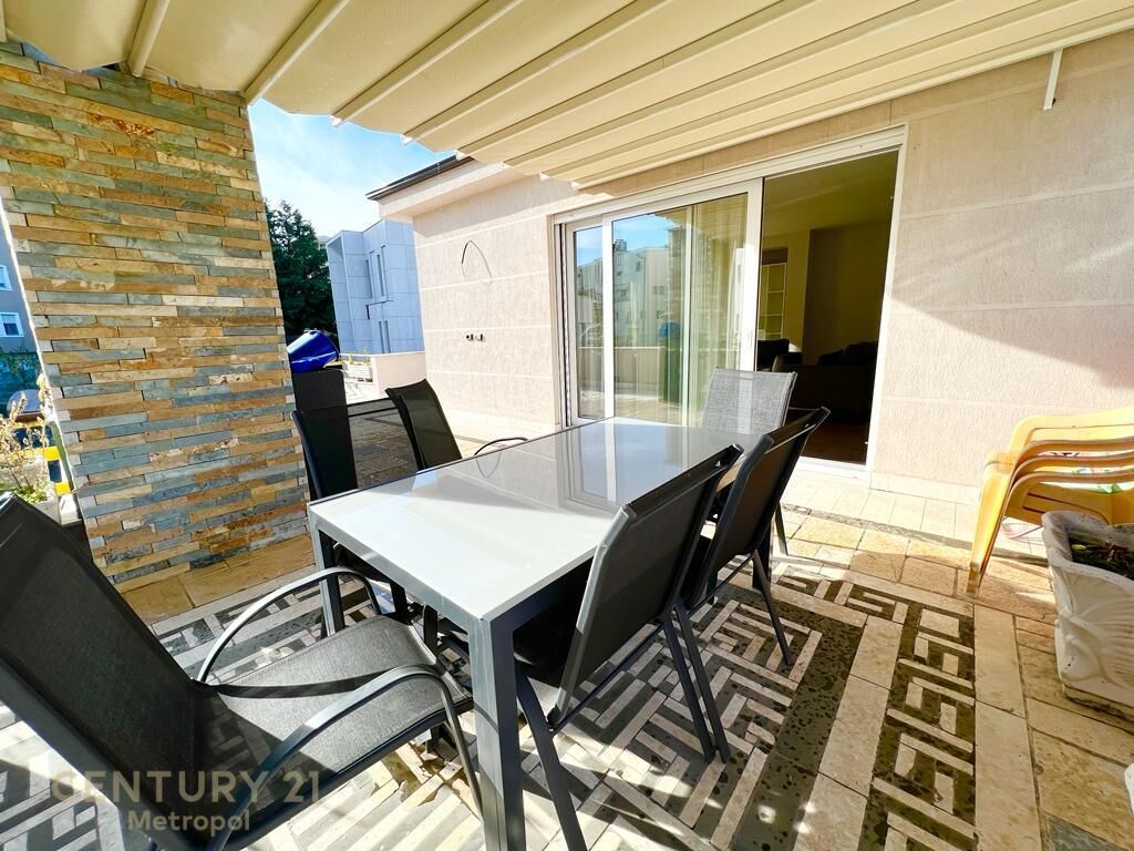 Apartament në shitje Liqeni I Thatë