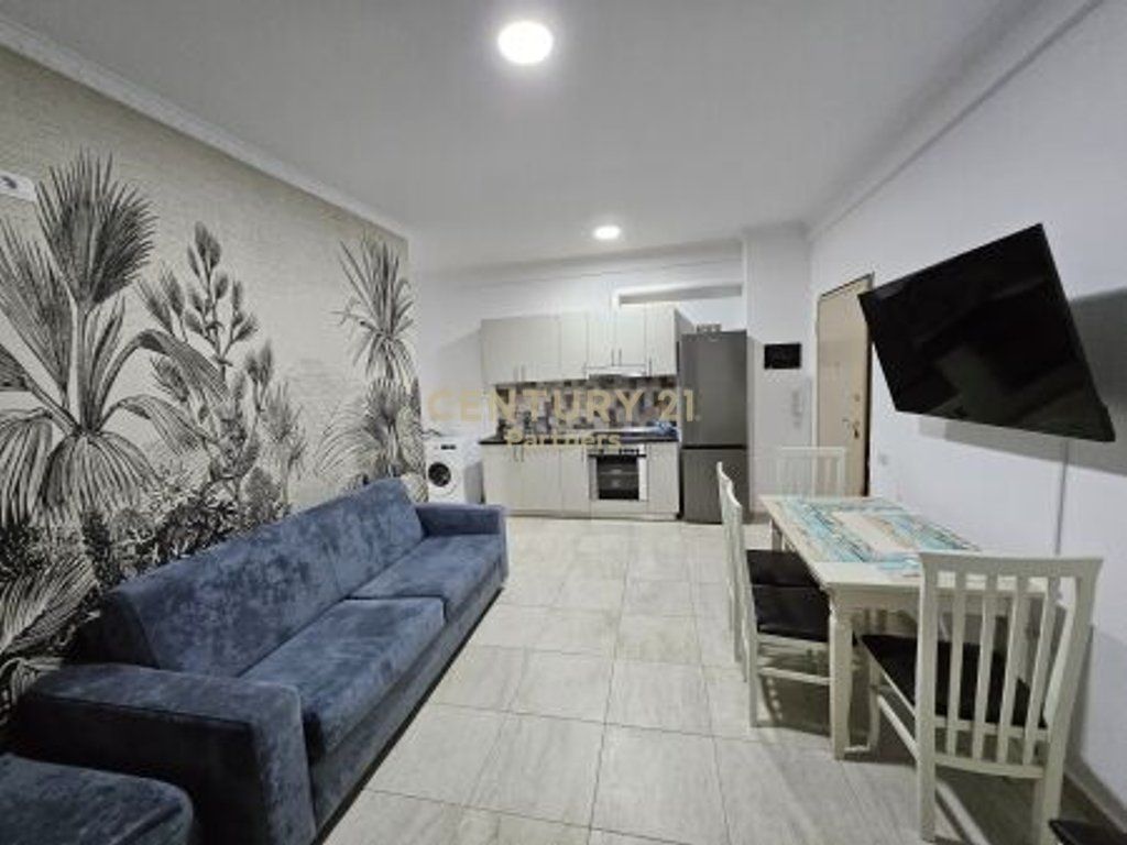 Apartament në shitje Gjiri I Lalzit