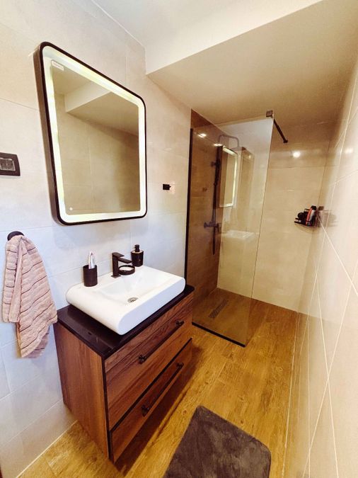 Luxury Two Bedroom House, Kolašin 4