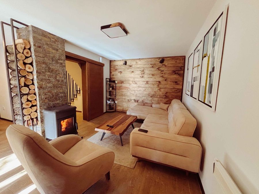 Luxury Two Bedroom House, Kolašin 2