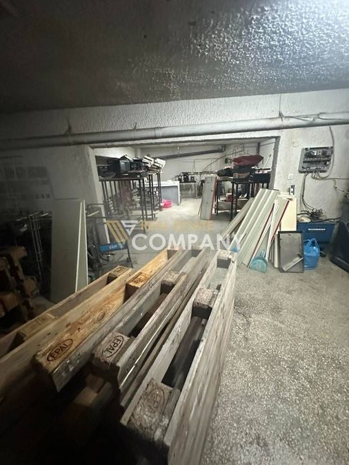 Photo 312796591
