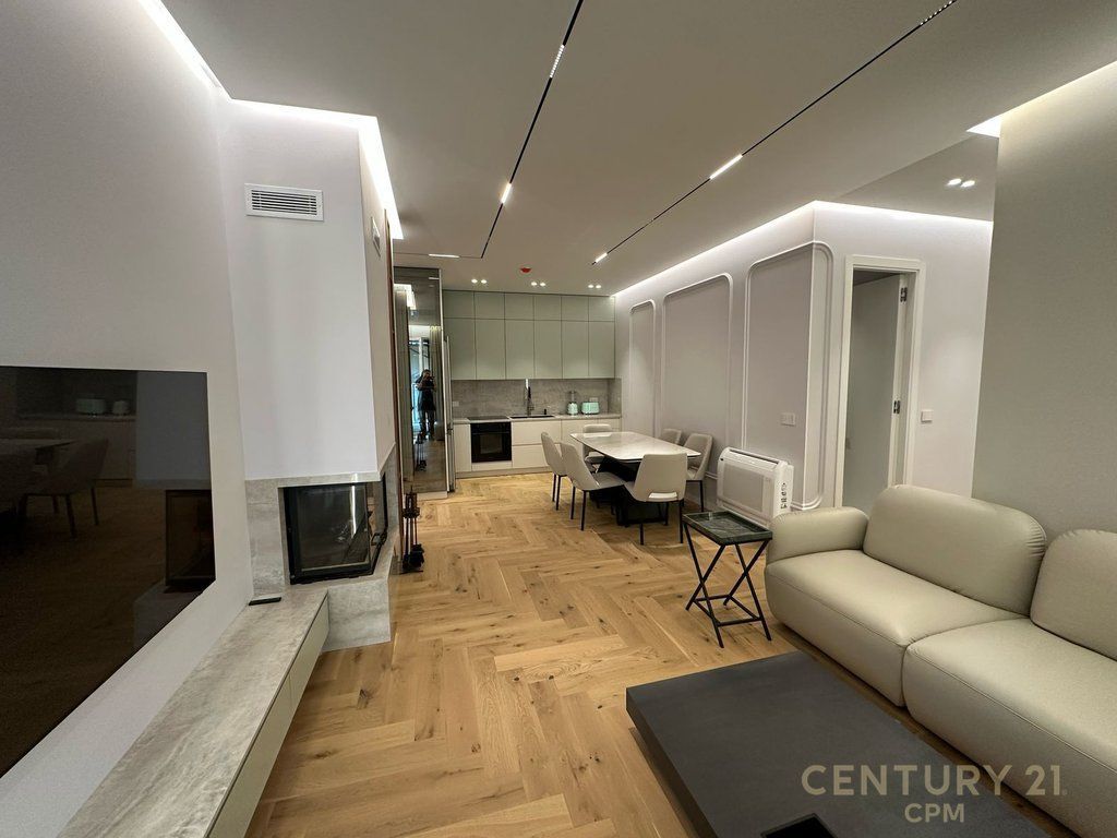 Apartament me qira Sauk