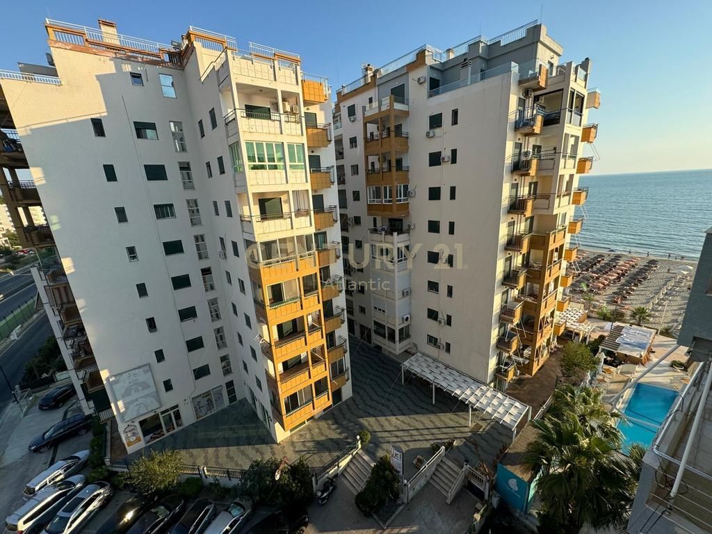 Apartament në shitje Golem