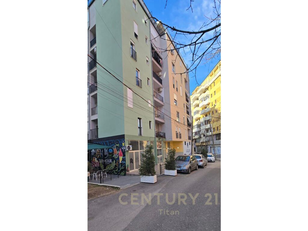 Apartament në shitje Zogu i Zi