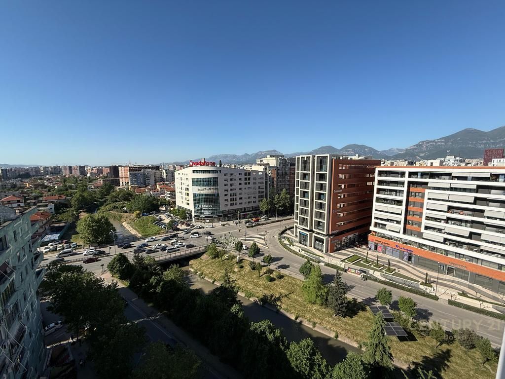 Apartament në shitje Pallatet Cabej