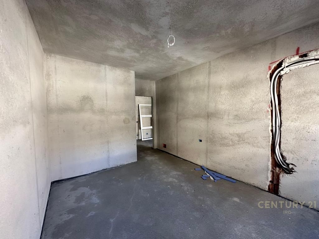 Apartament në shitje Autostrada TR-DR