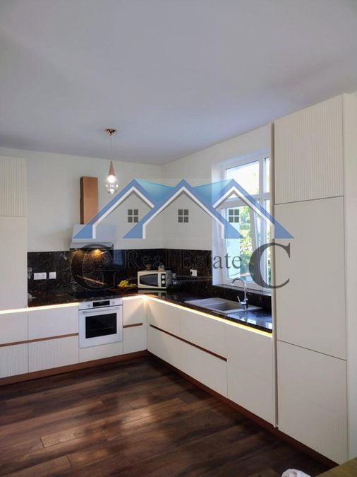 Снимка 316368901