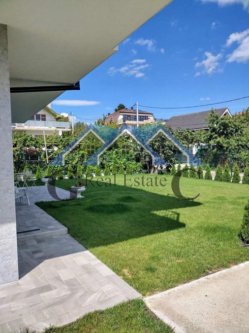 Снимка 316368913